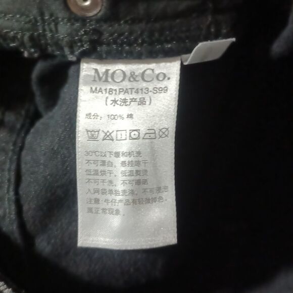 654040....MO&CO Crop Jeans Size 26 " Waist - Picture 6 of 7